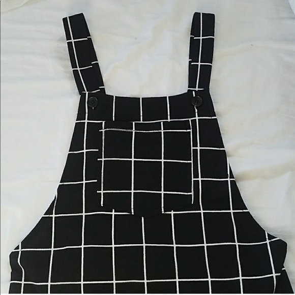 LAST ONE Black and White Plaid Overall Dress - Picture 4 of 7